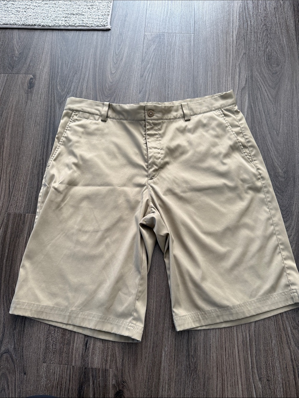Men's Nike Golf Khaki Shorts
